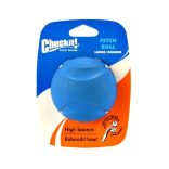 Chuckit! Fetch messzire szálló labda nagy 7,5 cm 1 db