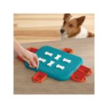 Outward Hound Dog Casino interaktív csemege kirakós kutyajáték - haladó Lvl 3.