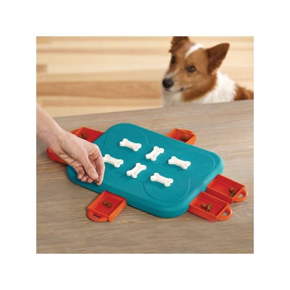 Outward Hound Dog Casino interaktív csemege kirakós kutyajáték - haladó Lvl 3.